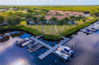 162 Newport Dr  1208 Naples